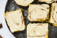 Pumpkin Spice Cinnamon Rolls: Soft, Sticky Fall Breakfast