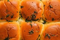 Caramelized Onion Dinner Rolls with Herbed Butter