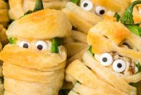 Jalapeño Popper Mummies: Halloween Appetizer Recipe