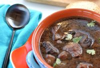 Instant Pot Steak and Mushroom Soup Recipe for Rich Flavor