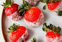 Champagne-Dipped Strawberries: Elegant Recipe and Serving Tips