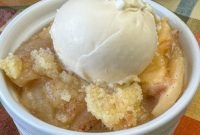 Classic Old-Fashioned Apple Crisp Recipe for Fall Desserts