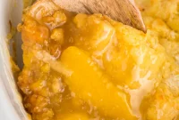 Slow Cooker Peach Cobbler Recipe: Simple Comfort Dessert in One Pot