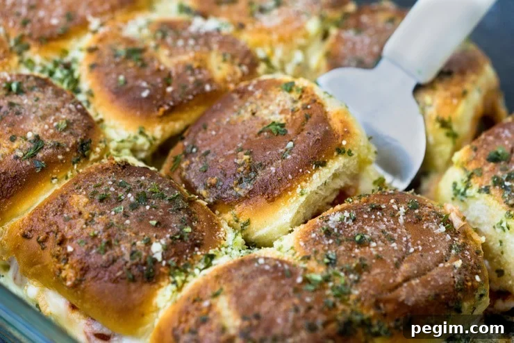 Hawaiian Roll Pizza Sliders Recipe