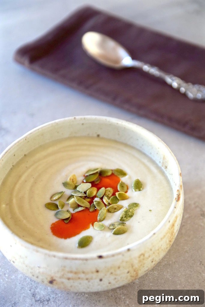 roastedgarliccauliflowersoup-tastingpage