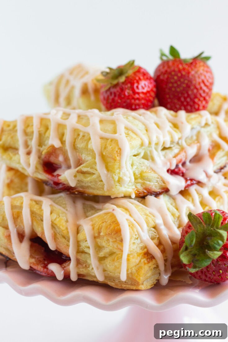 Image for Easy Strawberry Turnovers Recipe