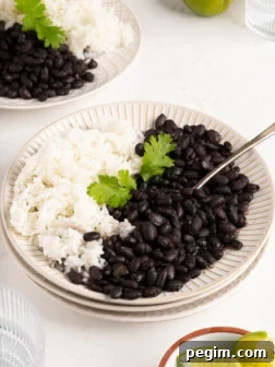Puerto Rican Style Stewed Black Beans (Habichuelas Negras)