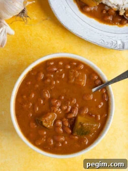 Habichuelas Guisadas (Puerto Rican Stewed Beans)