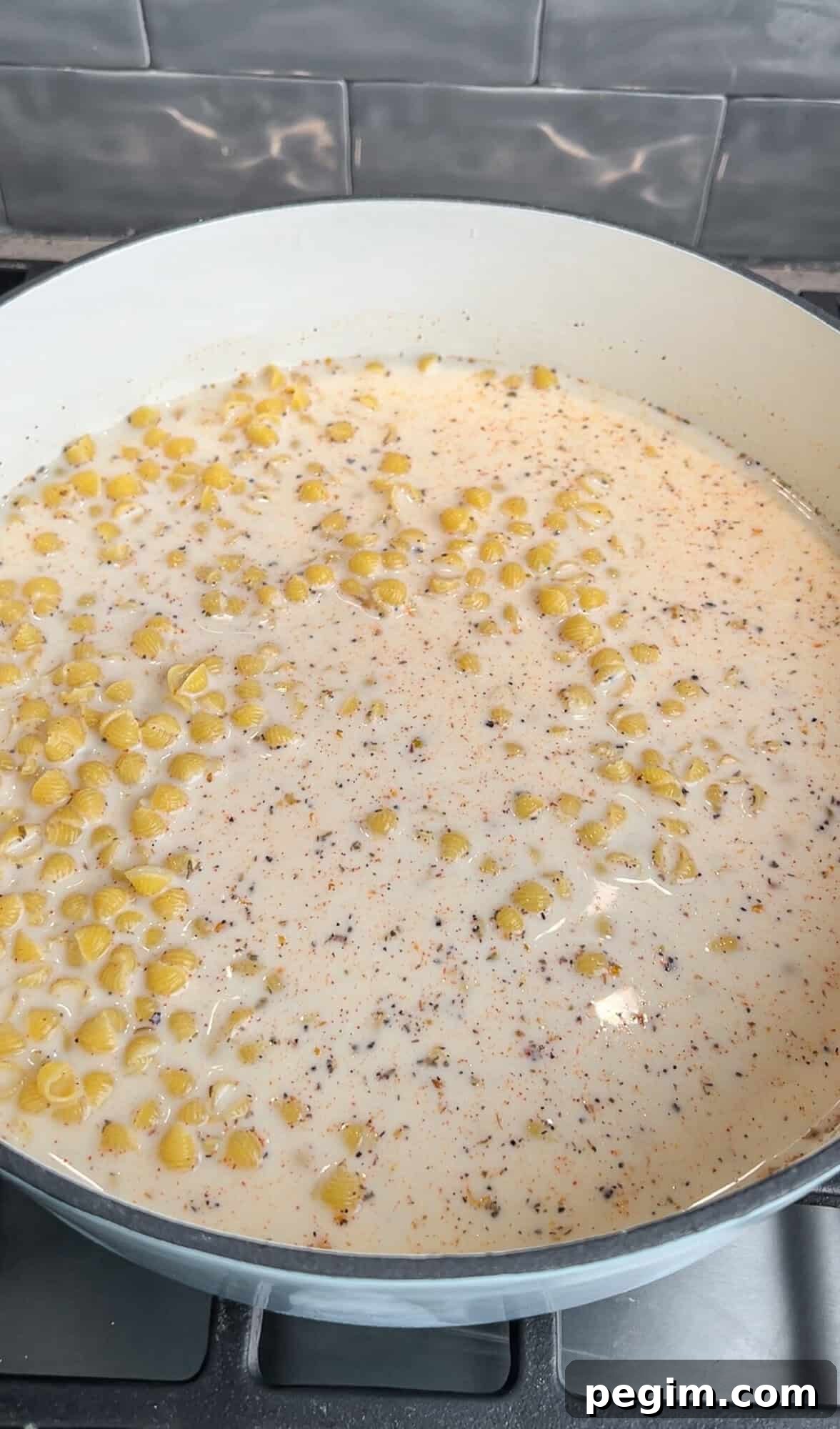 preparing mac and cheese in one pot