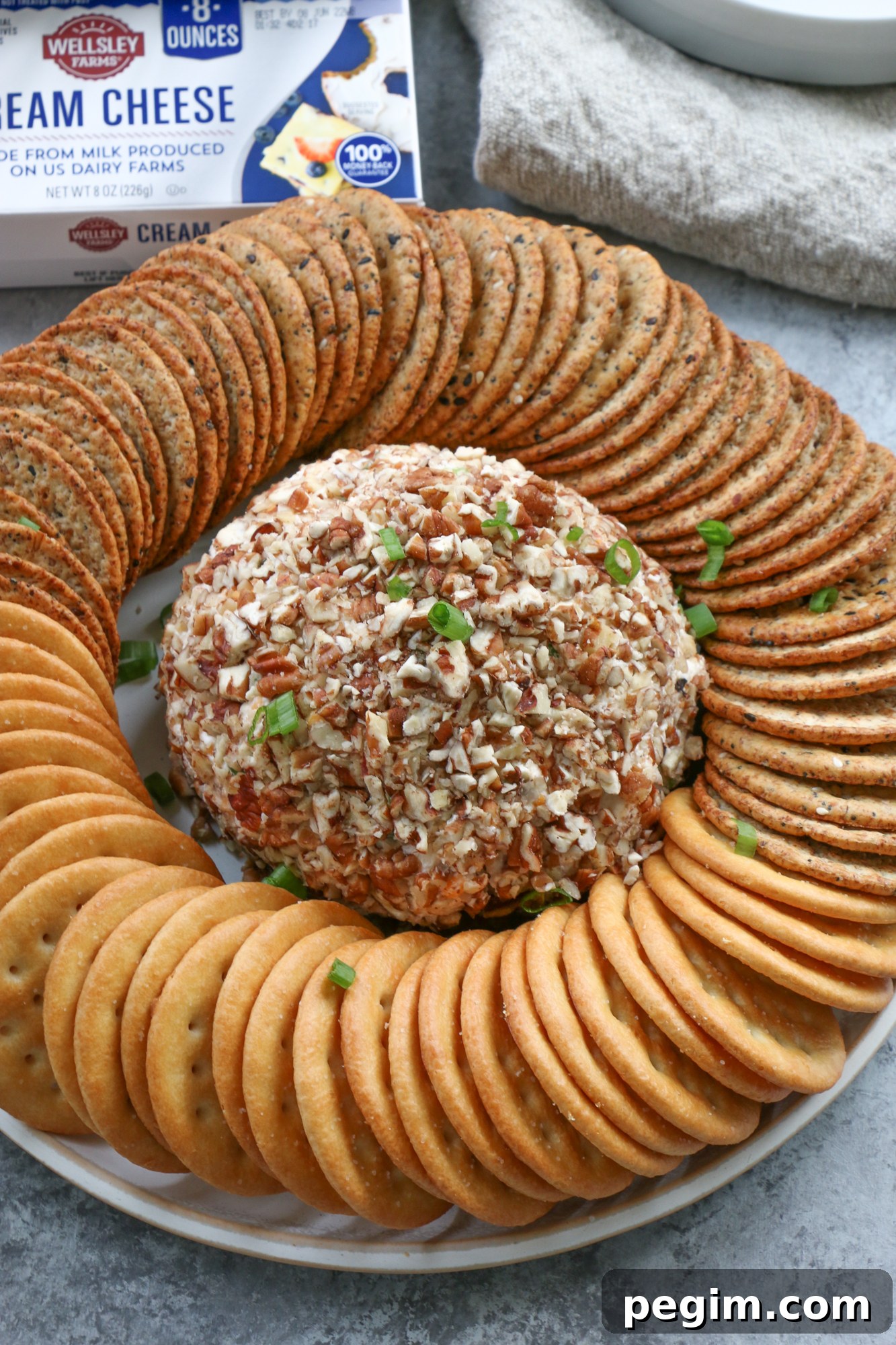 Holiday Cheese Ball
