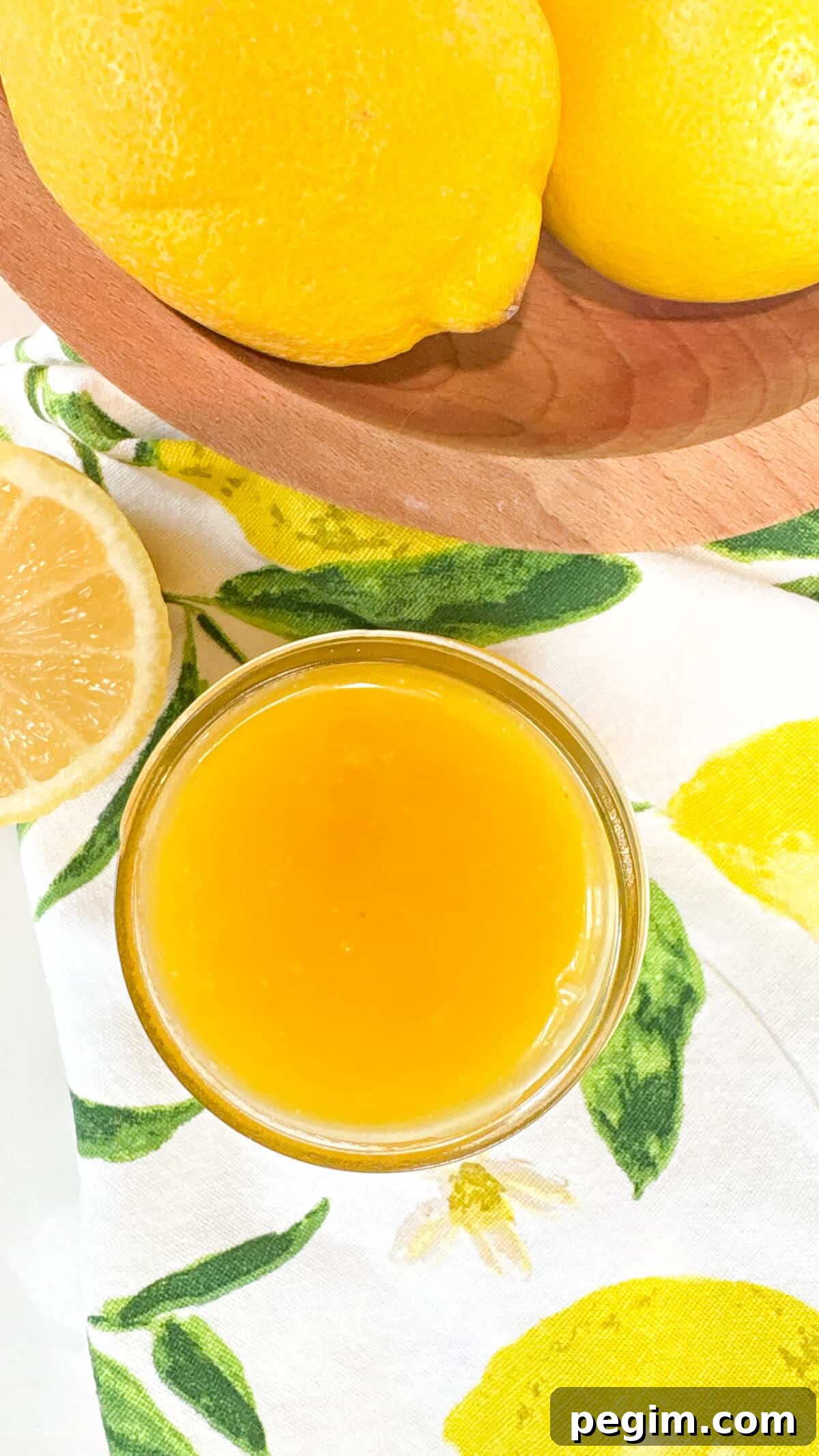 Finished lemon curd.