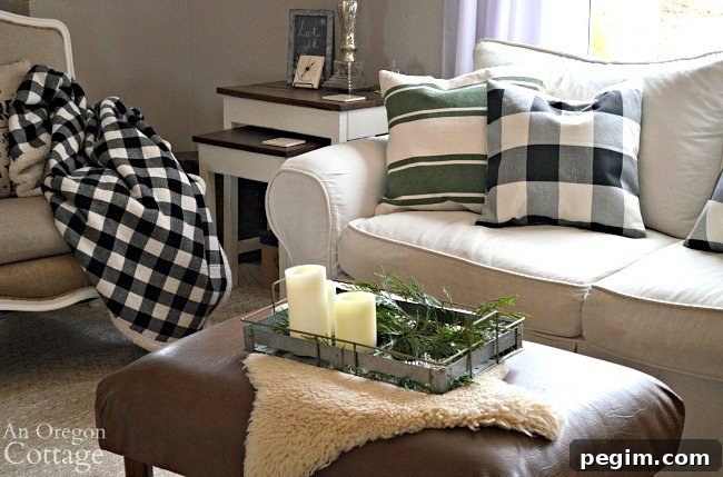 Green-Buffalo plaid Christmas Decor-living room pillows-throw