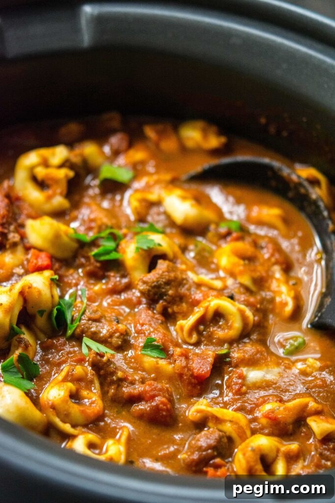 Slow Cooker Tortellini Soup
