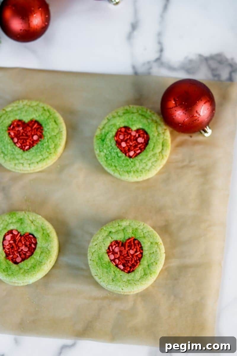 grinch sugar cookies