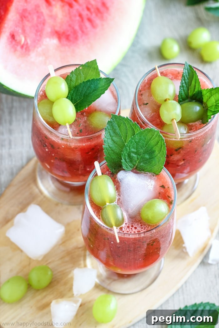 Refreshing Watermelon Juice with Grapes Pics