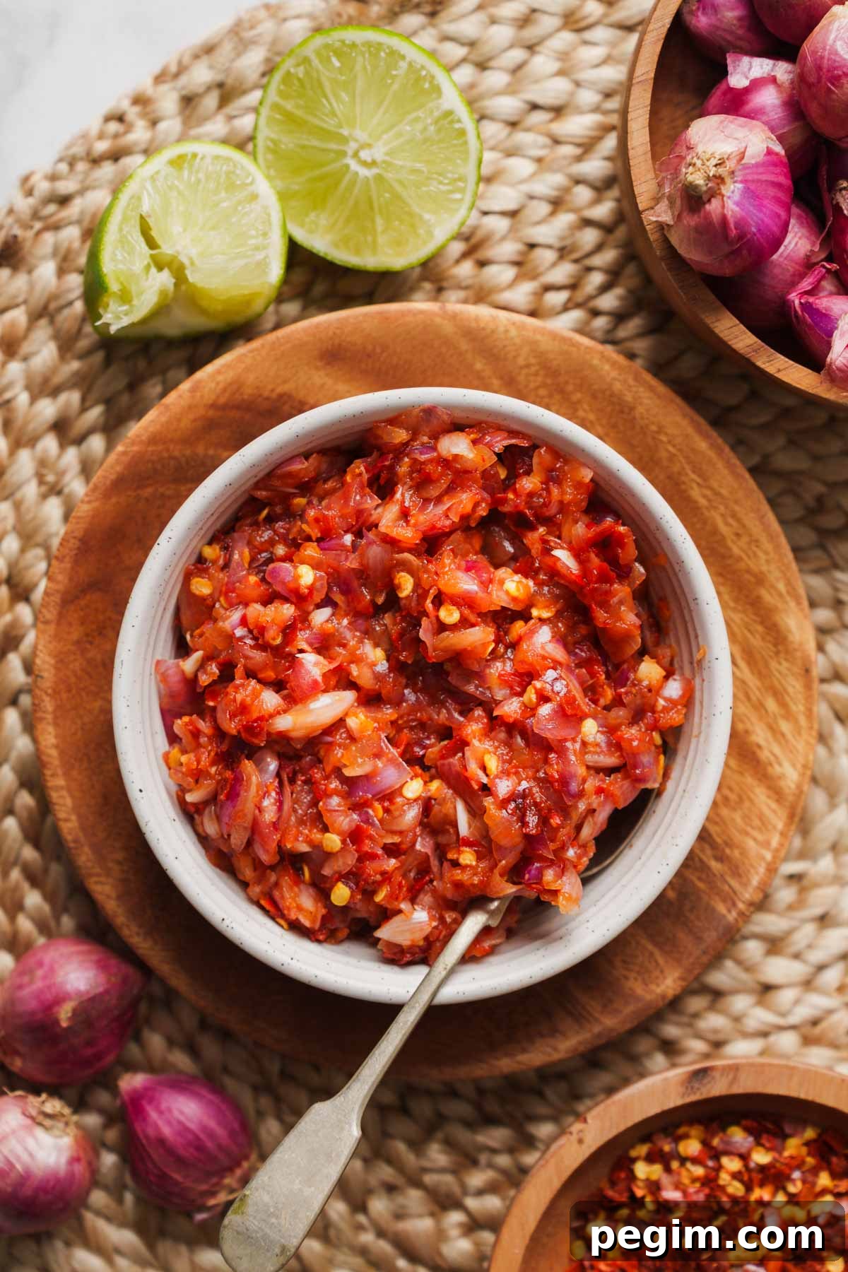 Lunu Miris: Authentic Sri Lankan Chilli and Onion Sambal 2 lunu miris, chili and onion sambal, a sri lankan spicy condiment on a bowl.